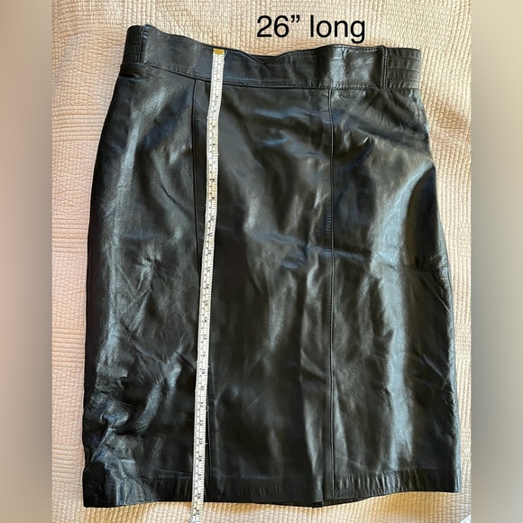Leather skirt - Picture 6 of 7